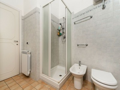 Holiday house Beautiful holiday home in Ardea with garden - Features photo 26