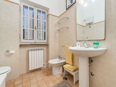 Holiday house Beautiful holiday home in Ardea with garden - Features photo 38