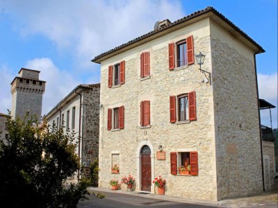 Cottage Mansion in Prodo near Lake Bolsena - Outdoor photo 10