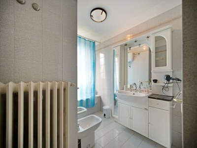 Cottage Mansion in Prodo near Lake Bolsena - Features photo 11