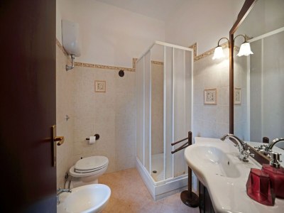 Cottage Mansion in Prodo near Lake Bolsena - Features photo 18