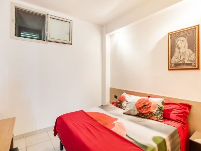 Apartment Chic Apartment by Reitani Beach - Features photo 15