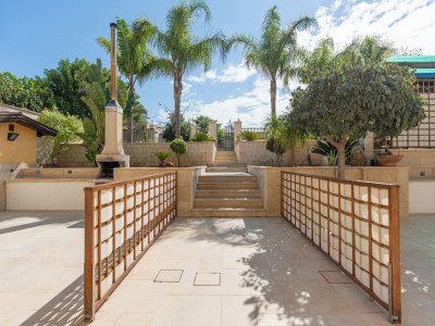 Apartment Chic Apartment by Reitani Beach - Features photo 25