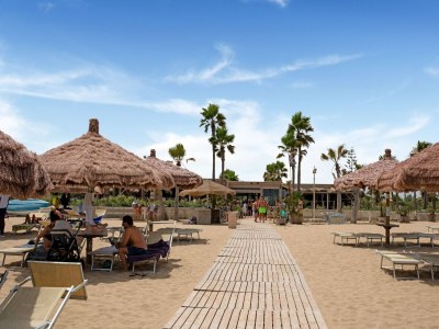 Apartment Chic Apartment by Reitani Beach - Environment photo 31