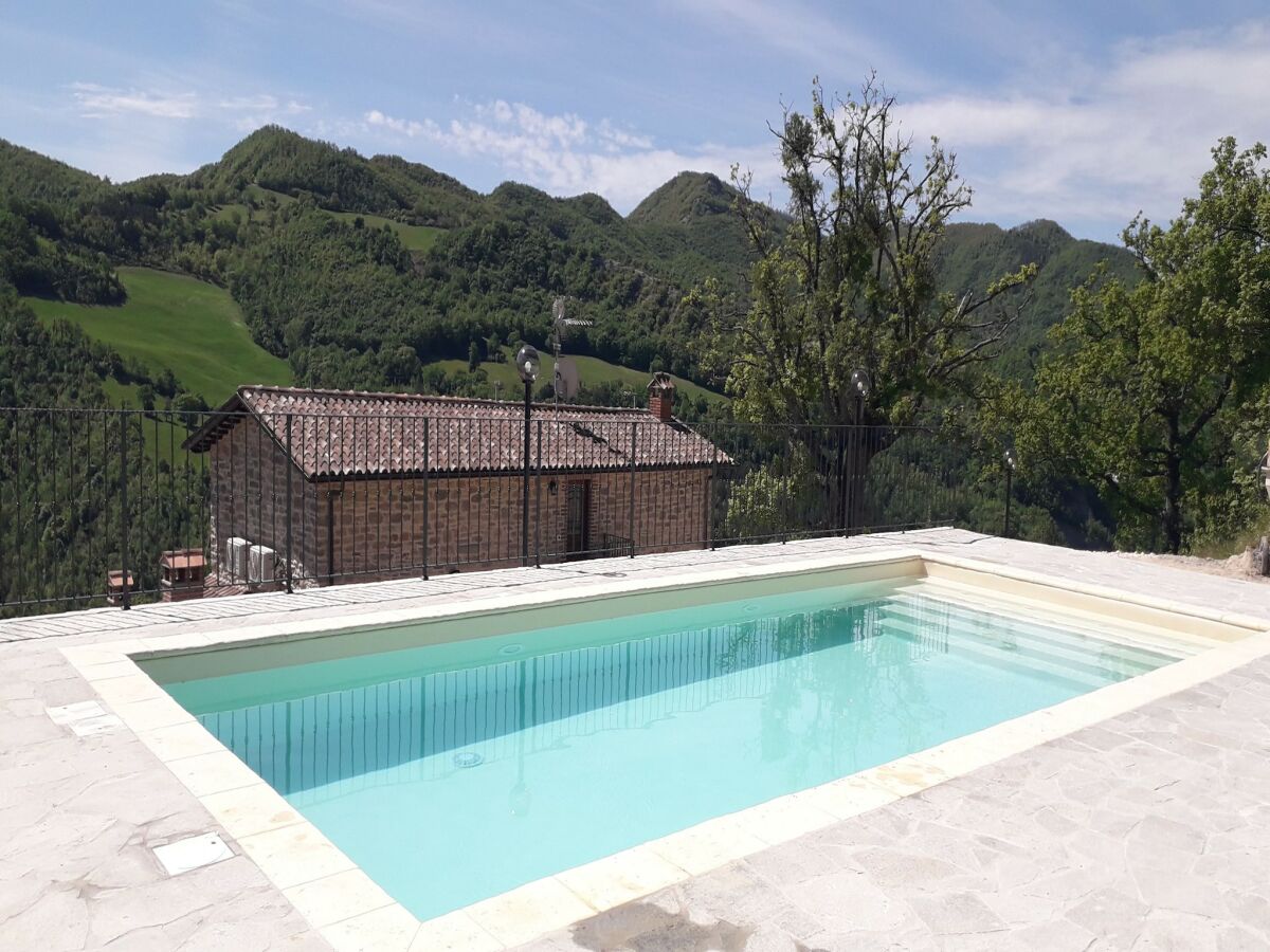 Holiday house Entfliehen Sie mit Pool und WLAN - Outdoor photo 4