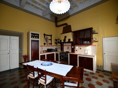 Villa Rustic Elegance Near Florence - Features photo 28