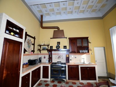 Villa Rustic Elegance Near Florence - Features photo 29