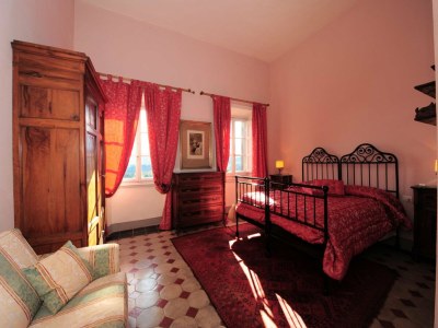 Villa Rustic Elegance Near Florence - Features photo 33