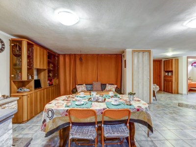 Apartment Belvilla by OYO CASA MELIS - Features photo 8