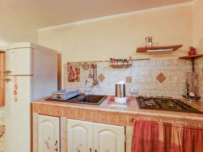 Apartment Belvilla by OYO CASA MELIS - Features photo 12