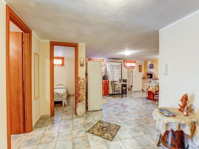 Apartment Belvilla by OYO CASA MELIS - Features photo 16