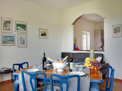 Holiday house Apartment in Casale with Panoramic Vineyard Views - Features photo 14