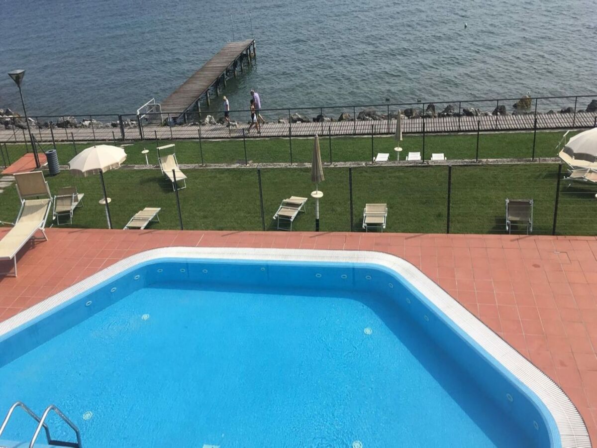 Apartment Holiday home in Padenghe sul Garda - Outdoor photo 3