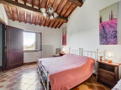 Farmhouse Rustic Tuscan Stonehouse - Features photo 20