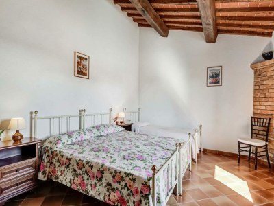 Farmhouse Rustic Tuscan Stonehouse - Features photo 23