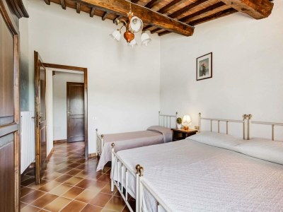 Farmhouse Rustic Tuscan Stonehouse - Features photo 32