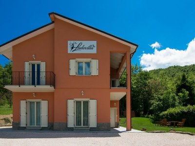 Holiday house Villa in Borgo Pace mit Privatpool - Outdoor photo 7