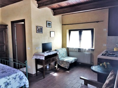 Farmhouse Farmhouse in Apecchio with Pool & Spa - Features photo 20