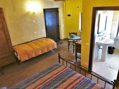 Farmhouse Farmhouse in Apecchio with Pool & Spa - Features photo 21