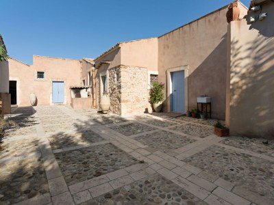 Farmhouse Farmhouse in Noto with Pool and Garden - Outdoor photo 8