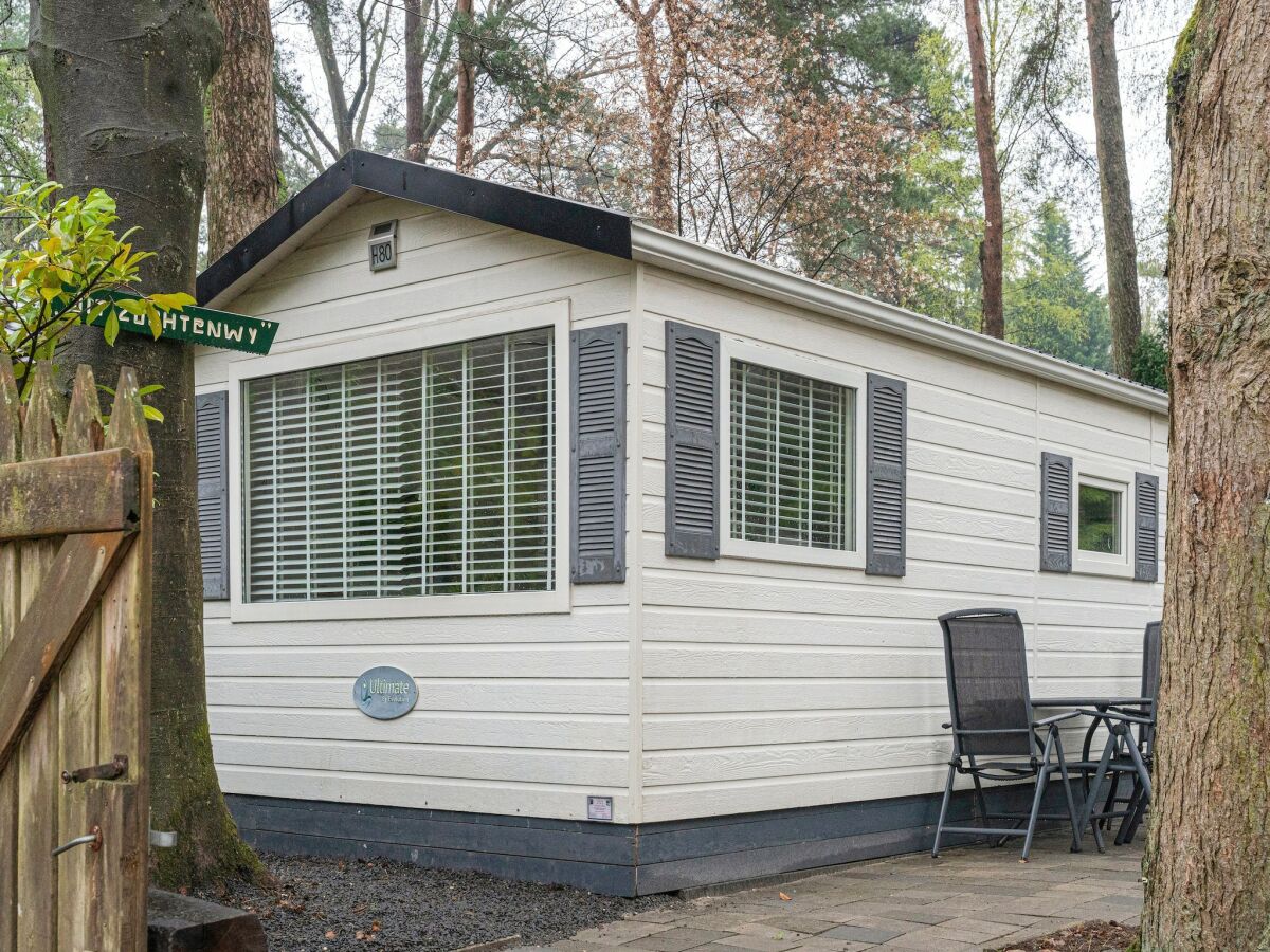 Chalet Schönes Ferienchalet in Emst mit Garten - Outdoor photo 4