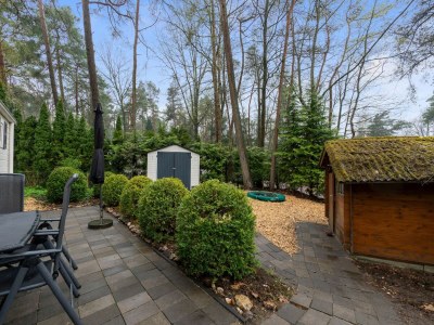 Chalet Schönes Ferienchalet in Emst mit Garten - Outdoor photo 12