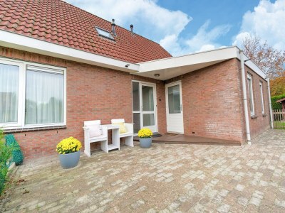 Holiday house Ferienhaus in Zeewolde am Wald - Outdoor photo 2