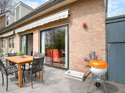 Holiday house Holiday home near the Efteling with garden - Outdoor photo 7