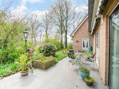 Holiday house Holiday home near the Efteling with garden - Outdoor photo 8