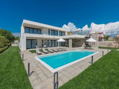 Holiday house Villa in Novigrad mit Pool und Meerblick - Outdoor photo 11