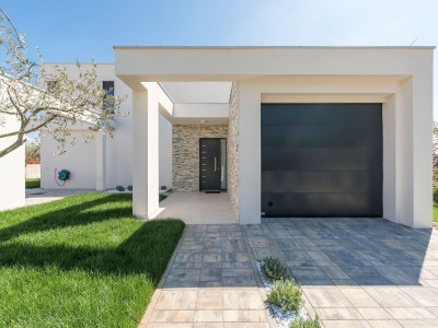 Holiday house Villa in Novigrad mit Pool und Meerblick - Outdoor photo 36