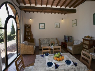 Farmhouse Tuscan Hilltop Farm Stay - Features photo 7