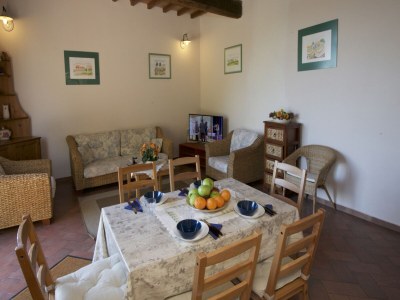 Farmhouse Tuscan Hilltop Farm Stay - Features photo 19