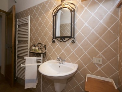 Farmhouse Tuscan Hilltop Farm Stay - Features photo 22