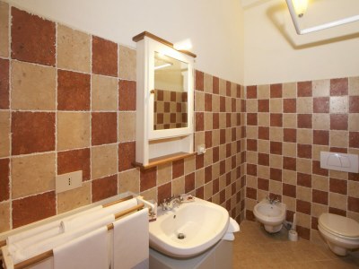 Farmhouse Rustikaler Rückzugsort mit Pool - Features photo 17