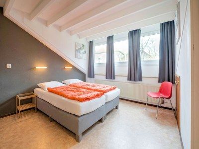 Holiday house Spacious Group Getaway with Garden - Features photo 25