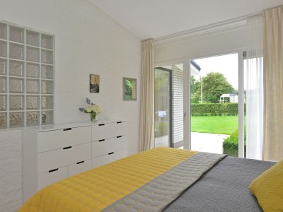 Bungalow Bungalow near Lake Veere for Water Sports - Features photo 14