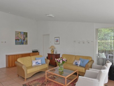 Bungalow Bungalow near Lake Veere for Water Sports - Features photo 19