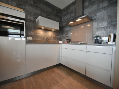 Apartment Apartment in Veere with Lake Views & Marina - Features photo 14