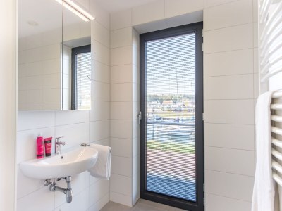 Apartment Apartment in Kamperland with Marina Views - Features photo 15