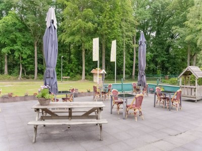 Holiday house Chalet im Wald mit Pool - Outdoor photo 35