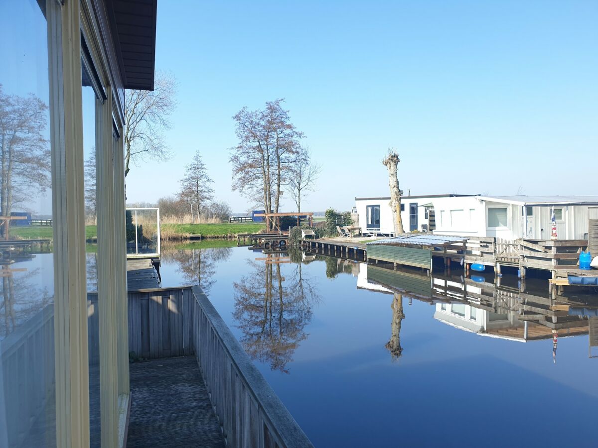 Holiday house Luxus-Chalet mit eigener Schaluppe und Hafen in Bantega Friesland - Outdoor photo 4