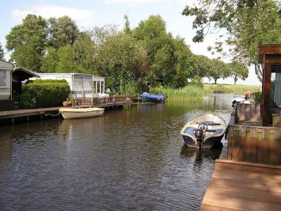 Holiday house Luxus-Chalet mit eigener Schaluppe und Hafen in Bantega Friesland - Outdoor photo 2