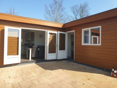 Holiday house Luxus-Chalet mit eigener Schaluppe und Hafen in Bantega Friesland - Outdoor photo 5