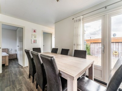 Holiday house Luxus-Chalet mit eigener Schaluppe und Hafen in Bantega Friesland - Features photo 14