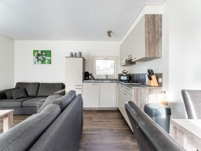 Holiday house Luxus-Chalet mit eigener Schaluppe und Hafen in Bantega Friesland - Features photo 16
