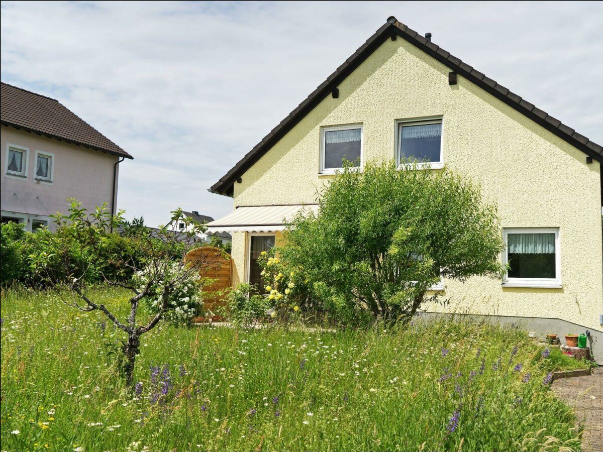 Apartment 6-Bett-Ferienhaus Dusche/WC, 3 Schlafräume - Outdoor photo 2