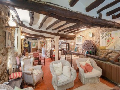 Holiday house Rustikales Ferienhaus in Tolva nahe Mont Rebei See - Features photo 9