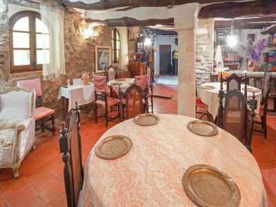 Holiday house Rustikales Ferienhaus in Tolva nahe Mont Rebei See - Features photo 24