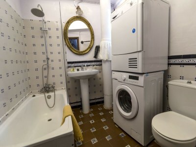 Holiday house Rustikales Ferienhaus in Tolva nahe Mont Rebei See - Outdoor photo 34